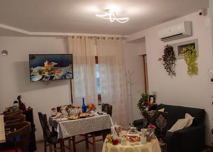 Fly Bed and Breakfast